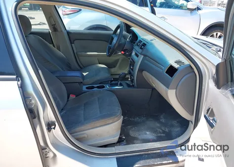 2012 Ford Fusion S из США, поврежденный, VIN 3FAHP0GA9CR113100